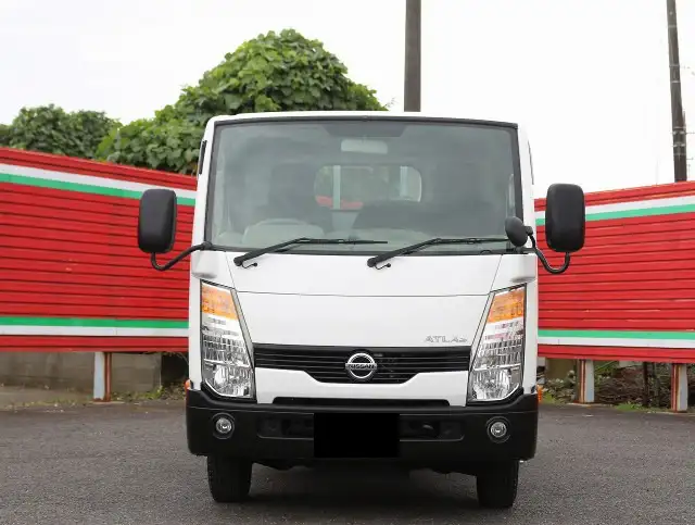日産 アトラス 小型 平ボディ パワーゲート SKG-TZ2F4の中古トラック画像2
