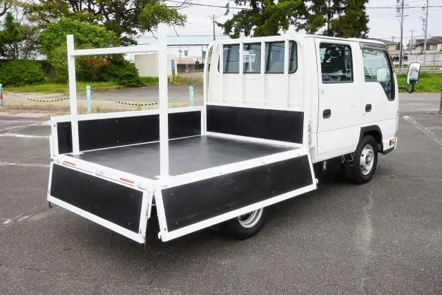 日産 アトラス 小型 平ボディ Wキャブ 2RG-AHR88Aの中古トラック画像4