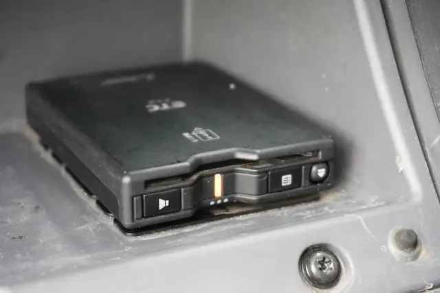 日産 アトラス 小型 平ボディ Wキャブ 2RG-AHR88Aの中古トラック画像13