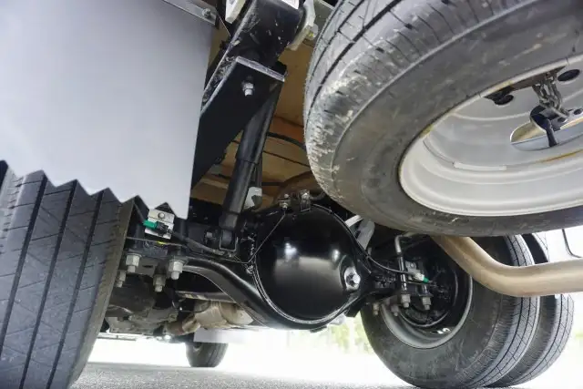 日産 アトラス 小型 平ボディ Wキャブ 2RG-AHR88Aの中古トラック画像18