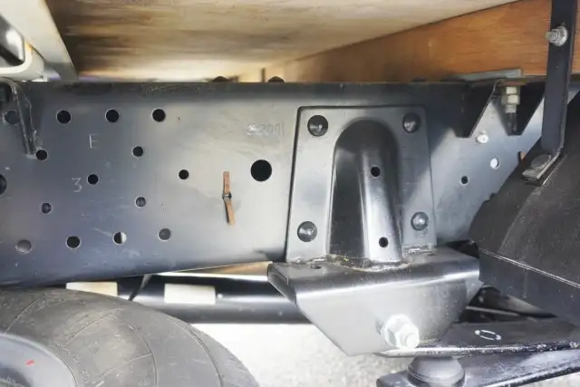 日産 アトラス 小型 平ボディ Wキャブ 2RG-AHR88Aの中古トラック画像16