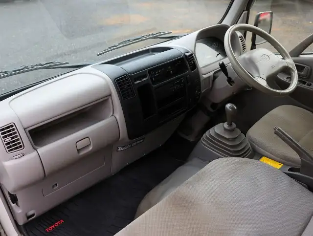 トヨタ ダイナ 小型 平ボディ Wキャブ ABF-TRY230の中古トラック画像13