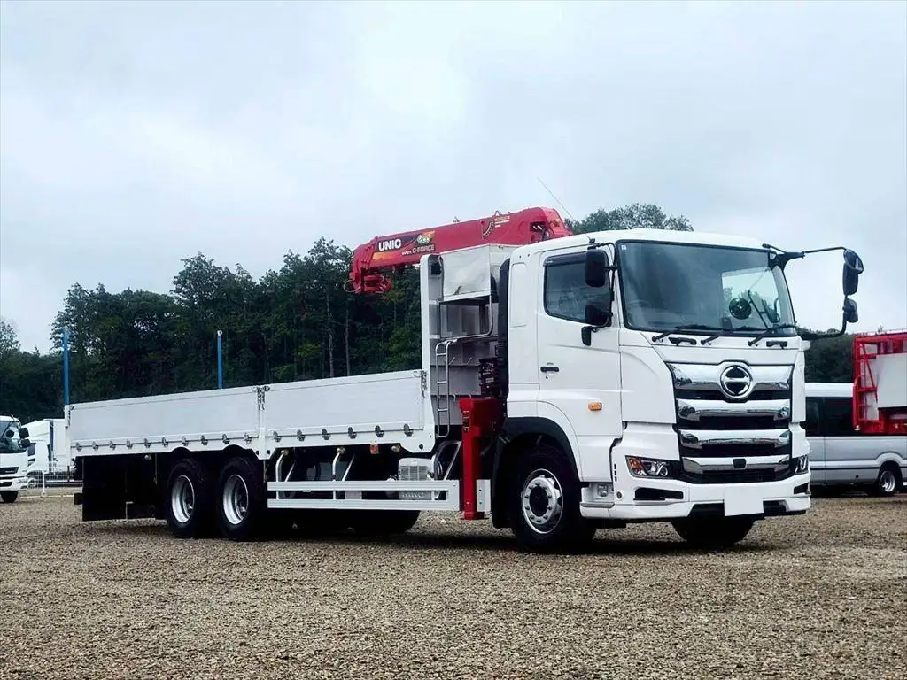 日野 プロフィア 大型 クレーン付 アルミブロック エアサスの中古トラック画像2