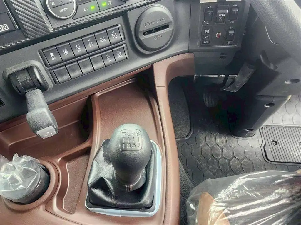 日野 プロフィア 大型 クレーン付 アルミブロック エアサスの中古トラック画像13