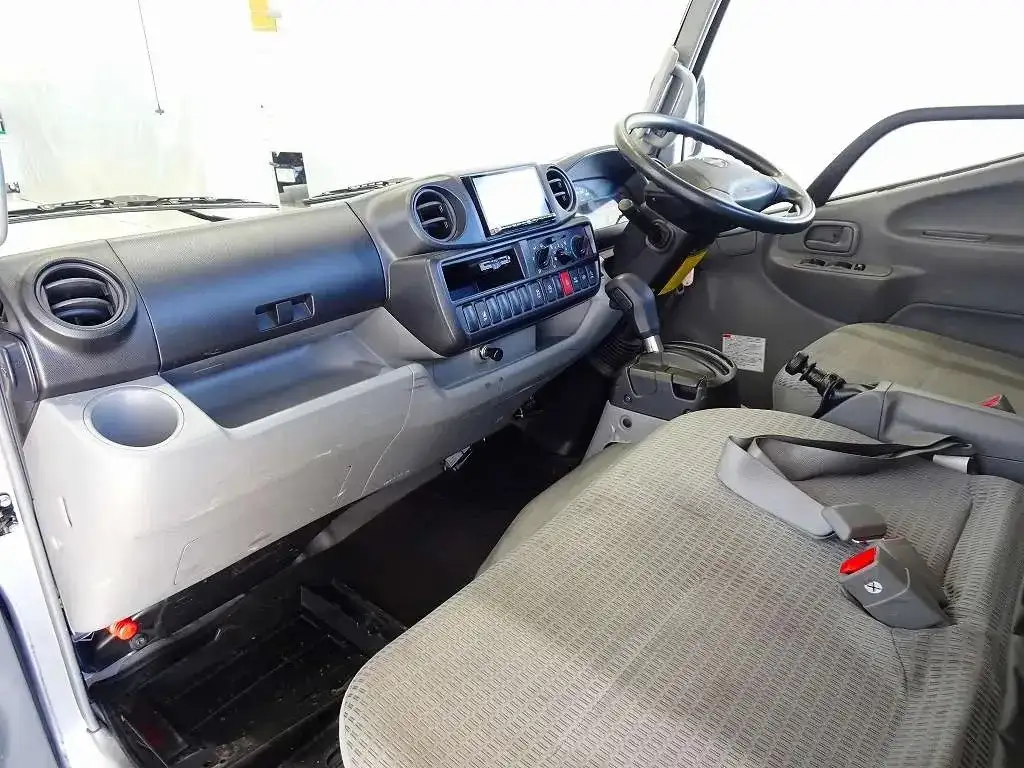 日野 デュトロ 小型 平ボディ TPG-XZC645M H30の中古トラック画像11