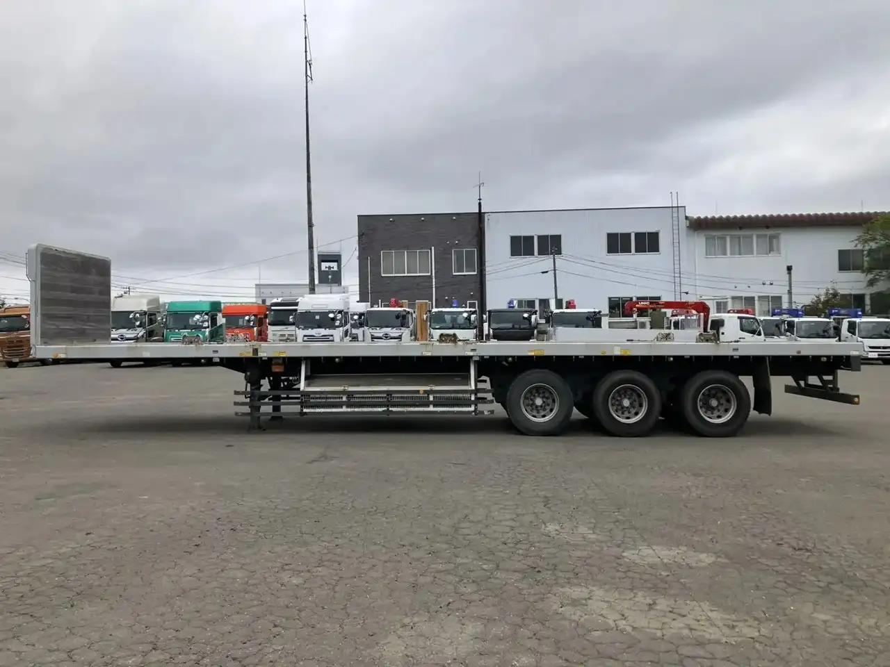 フルハーフ 国産車その他 トレーラー/その他 トレーラー 3軸 DFPFH341Aの中古トラック画像8