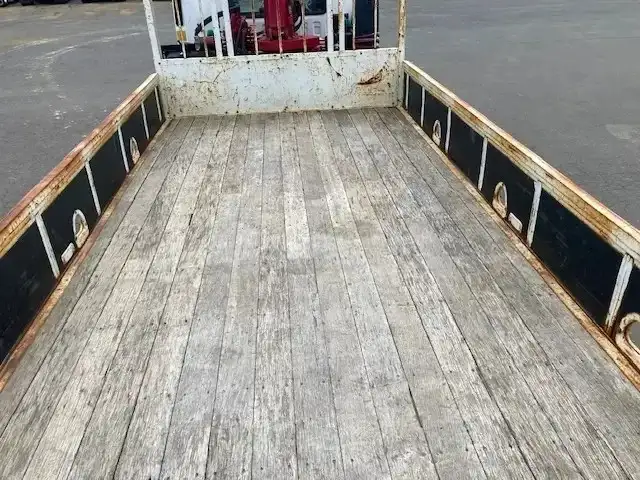 いすゞ フォワード 中型/増トン クレーン付 4段 ラジコンの中古トラック画像8