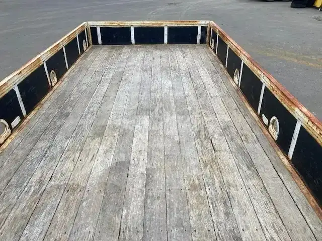 いすゞ フォワード 中型/増トン クレーン付 4段 ラジコンの中古トラック画像9