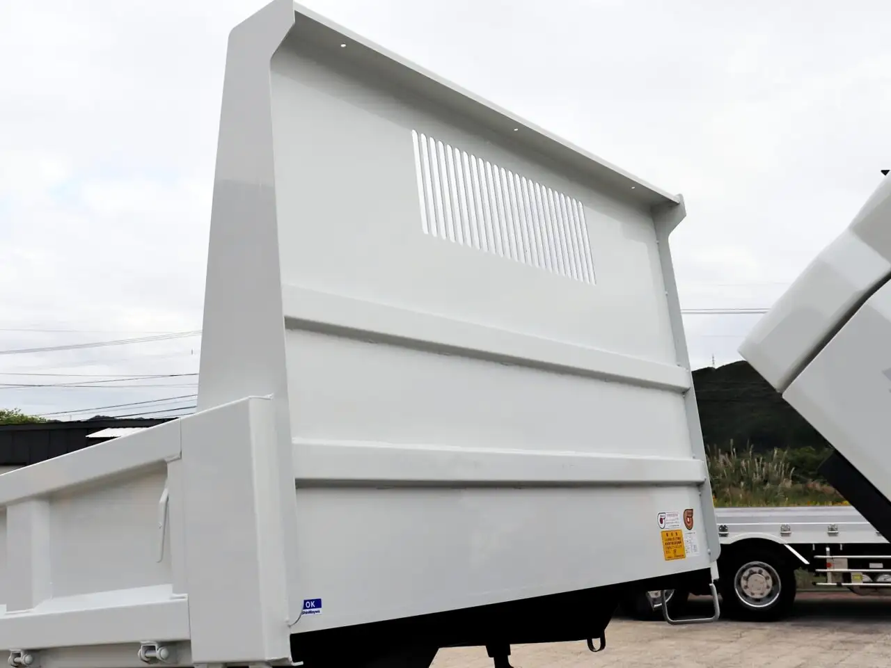 三菱 キャンター 小型 ダンプ 強化 2RG-FBA60の中古トラック画像10