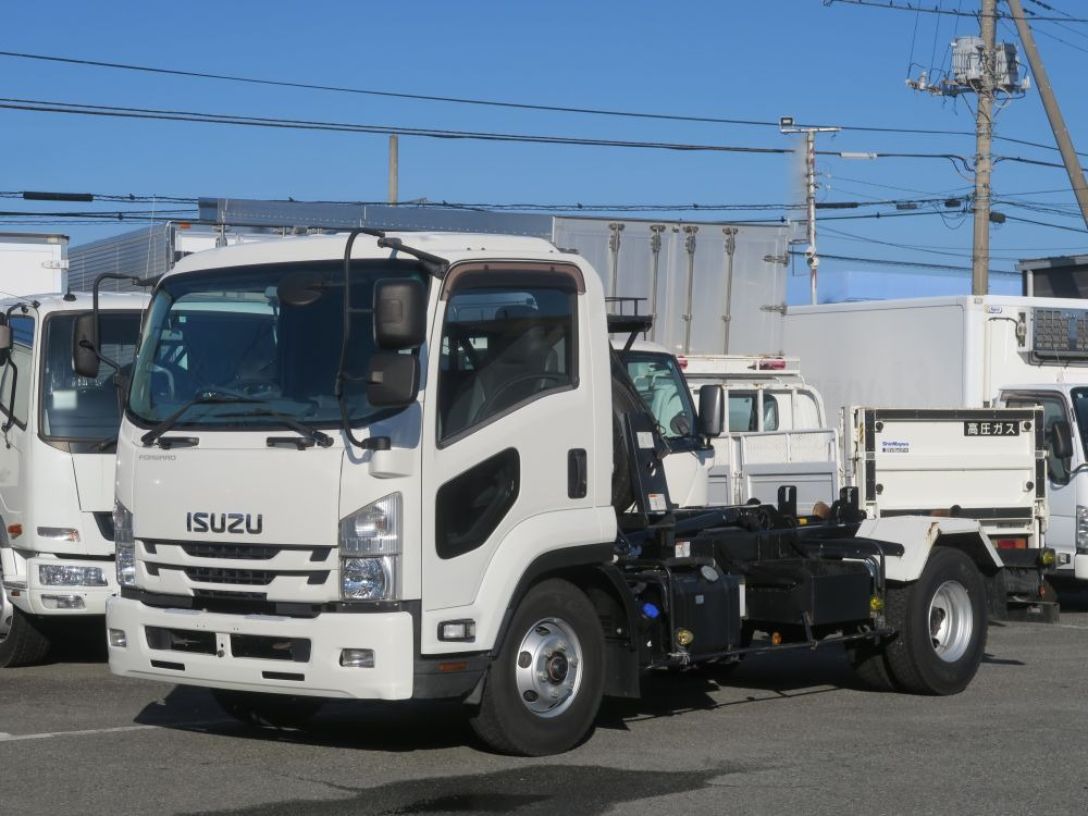 いすゞ フォワード 中型/増トン アームロール ツインホイスト 2RG-FRR90S2 の中古トラック【車両No.199656】