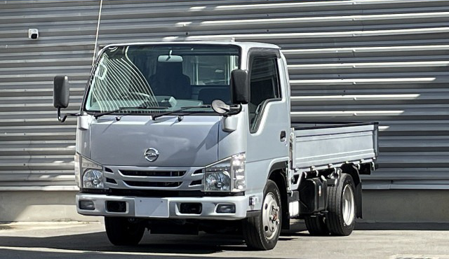 日産 アトラス 小型 平ボディ 2RG-AHS88A R3 の中古トラック【車両No.199631】