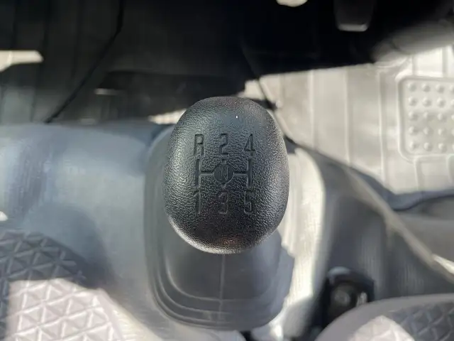 日産 アトラス 小型 平ボディ 2RG-AHS88A R3の中古トラック画像12