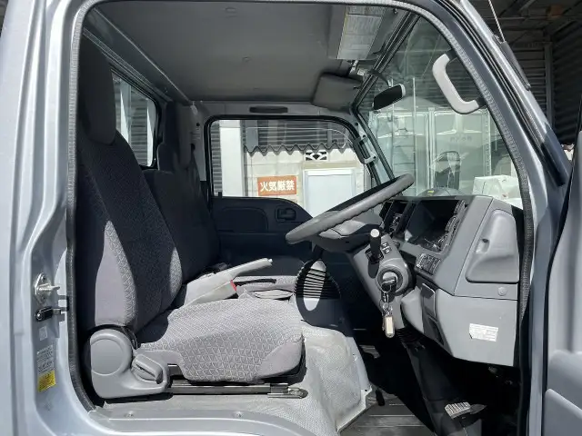 日産 アトラス 小型 平ボディ 2RG-AHS88A R3の中古トラック画像7