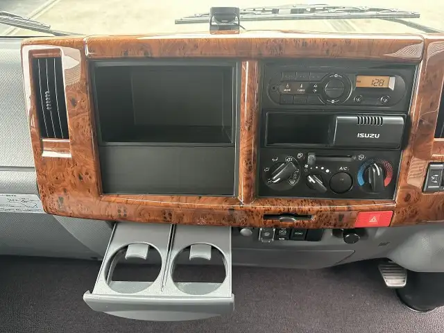 いすゞ エルフ 小型 アルミバン パワーゲート サイドドアの中古トラック画像12