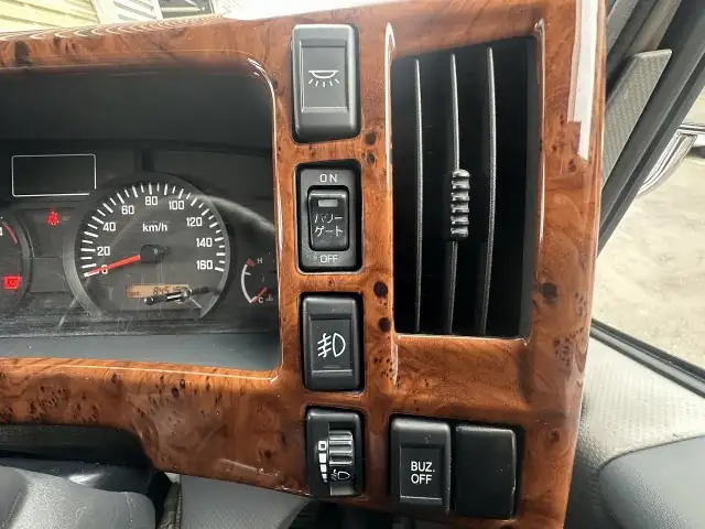 いすゞ エルフ 小型 アルミバン パワーゲート サイドドアの中古トラック画像13