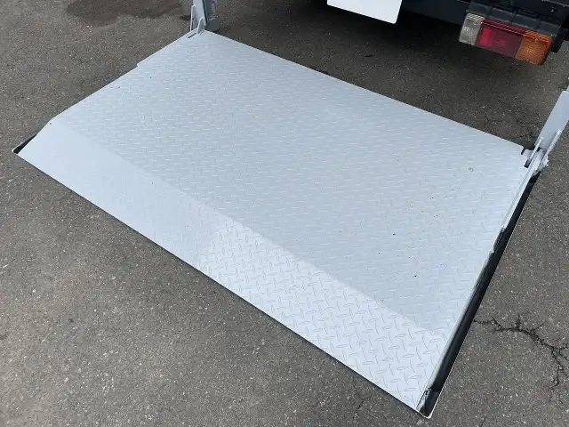 トヨタ ダイナ 小型 アルミバン パワーゲート SKG-XZC645の中古トラック画像9