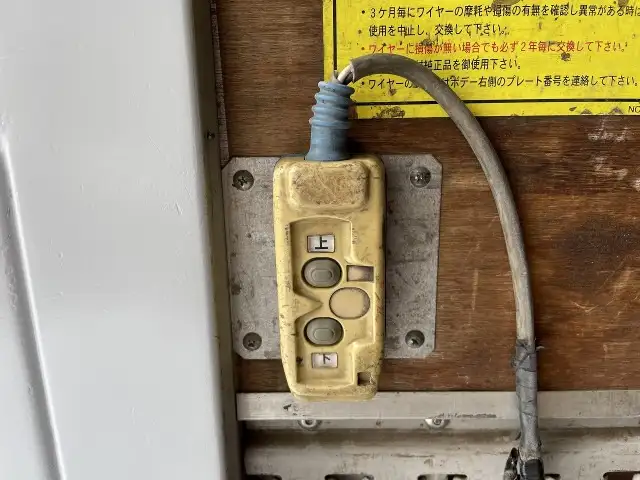 トヨタ ダイナ 小型 アルミバン パワーゲート SKG-XZC645の中古トラック画像8