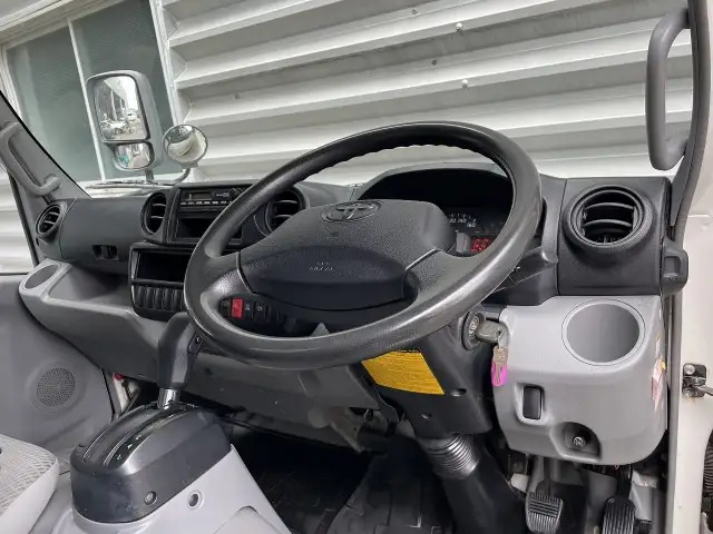 トヨタ ダイナ 小型 アルミバン パワーゲート SKG-XZC645の中古トラック画像12
