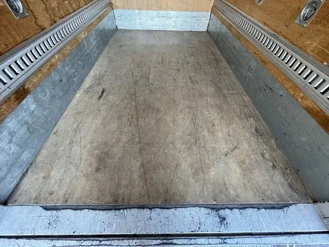 トヨタ ダイナ 小型 アルミバン パワーゲート TPG-XZU605の中古トラック画像5