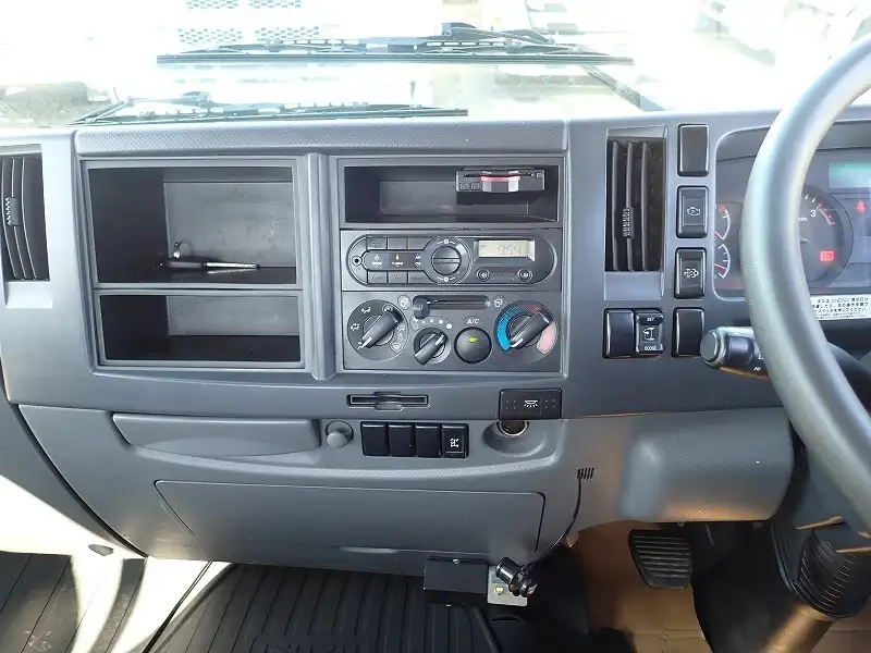 いすゞ フォワード 中型/増トン クレーン付 4段 ラジコンの中古トラック画像14