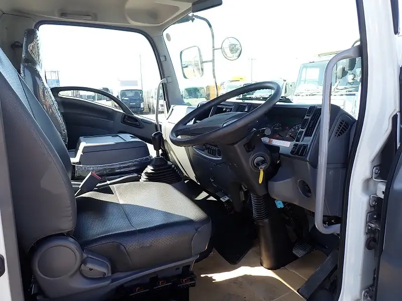 いすゞ フォワード 中型/増トン クレーン付 4段 ラジコンの中古トラック画像12