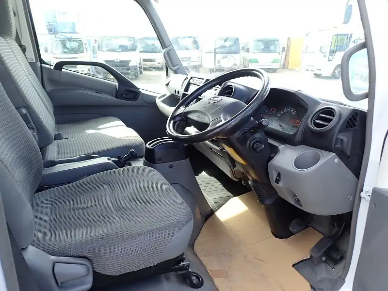 日野 デュトロ 小型 冷凍冷蔵 低温 パワーゲートの中古トラック画像10