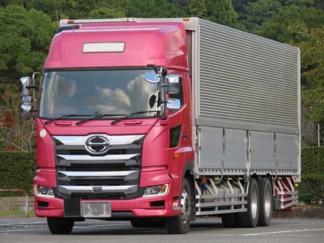 日野 プロフィア 大型 ウイング ハイルーフ エアサス の中古トラック【車両No.199627】