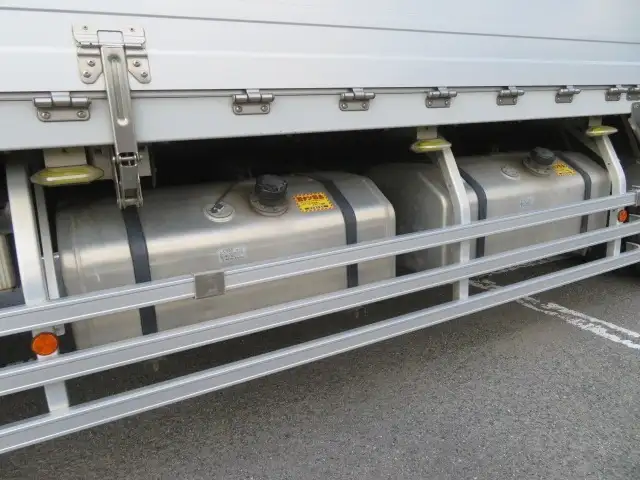 日野 プロフィア 大型 ウイング ハイルーフ エアサスの中古トラック画像12