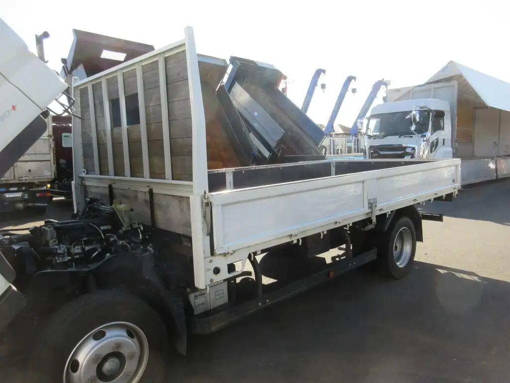 三菱 キャンター 小型 平ボディ 床鉄板 2PG-FEB80の中古トラック画像10