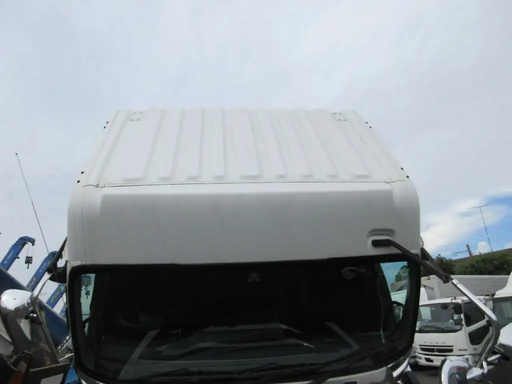 いすゞ ギガ 大型 ウイング ハイルーフ エアサスの中古トラック画像10