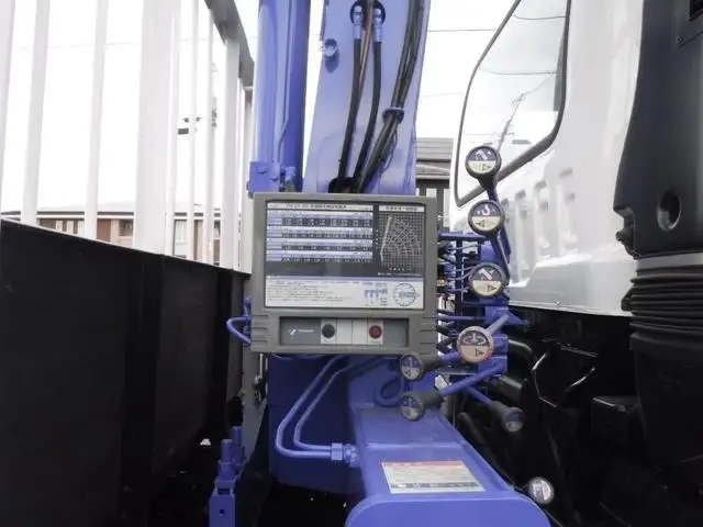 いすゞ フォワード 中型/増トン クレーン付 5段 フックインの中古トラック画像9