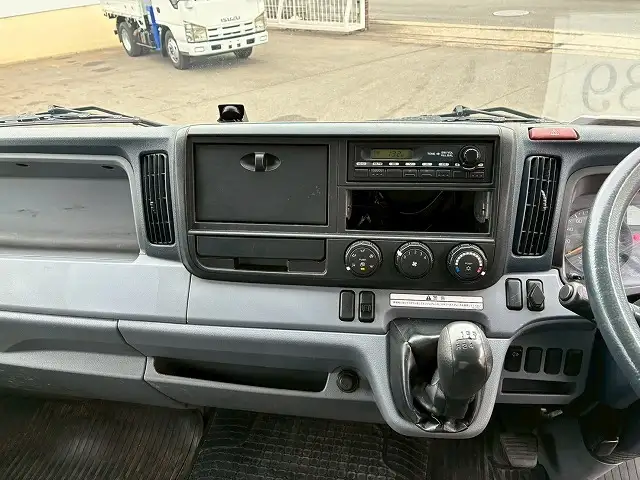 三菱 キャンター 小型 平ボディ アルミブロック TKG-FEB90の中古トラック画像14