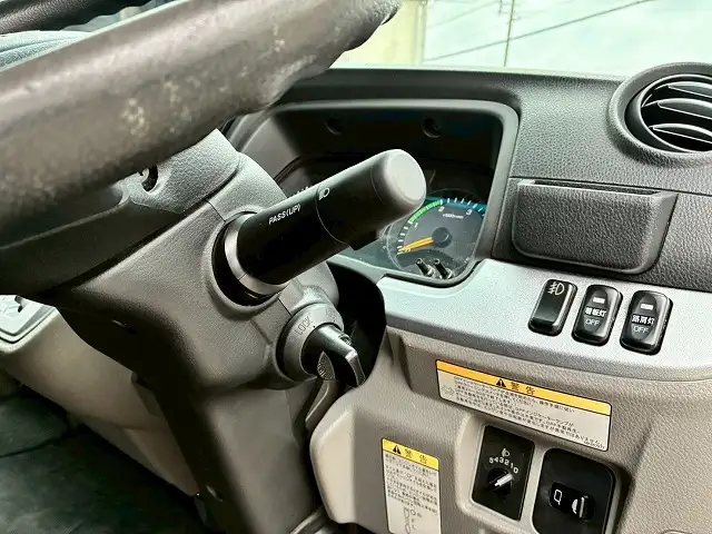 三菱 キャンター 小型 平ボディ カスタム 2PG-FEB90の中古トラック画像14