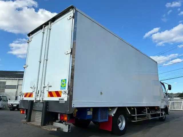 三菱 ファイター 中型/増トン 冷凍冷蔵 低温 スタンバイの中古トラック画像3