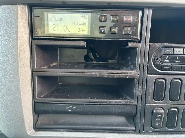 三菱 ファイター 中型/増トン 冷凍冷蔵 低温 スタンバイの中古トラック画像14