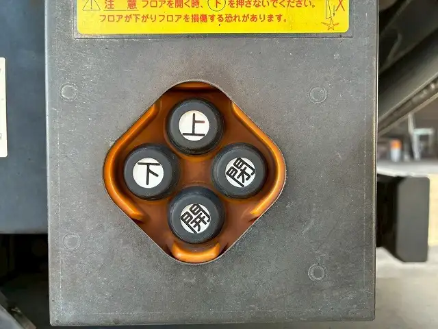 日野 レンジャー 中型/増トン アルミバン パワーゲート サイドドアの中古トラック画像11