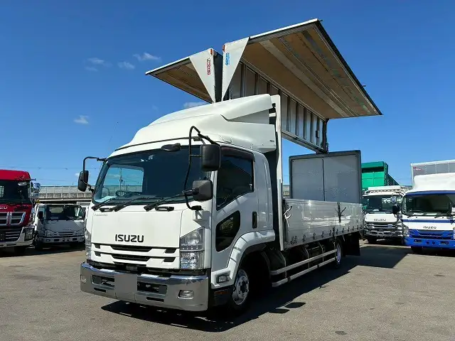 いすゞ フォワード 中型/増トン ウイング エアサス ベッドの中古トラック画像5