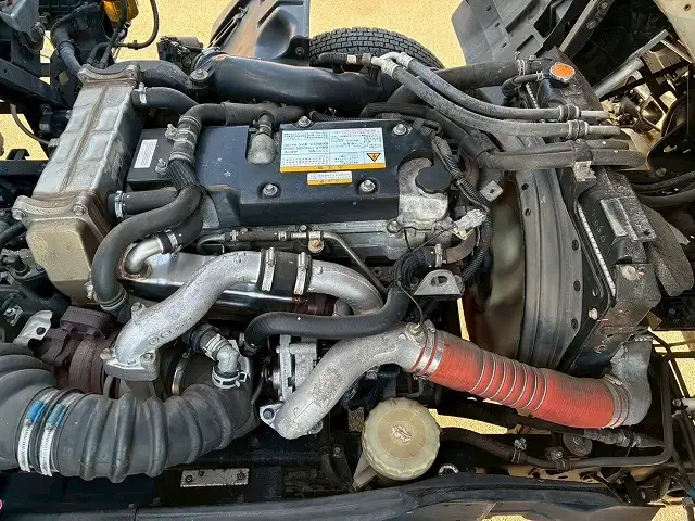 いすゞ フォワード 中型/増トン ウイング エアサス ベッドの中古トラック画像19