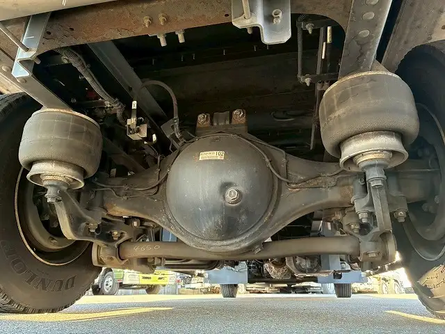 いすゞ フォワード 中型/増トン ウイング エアサス ベッドの中古トラック画像像17