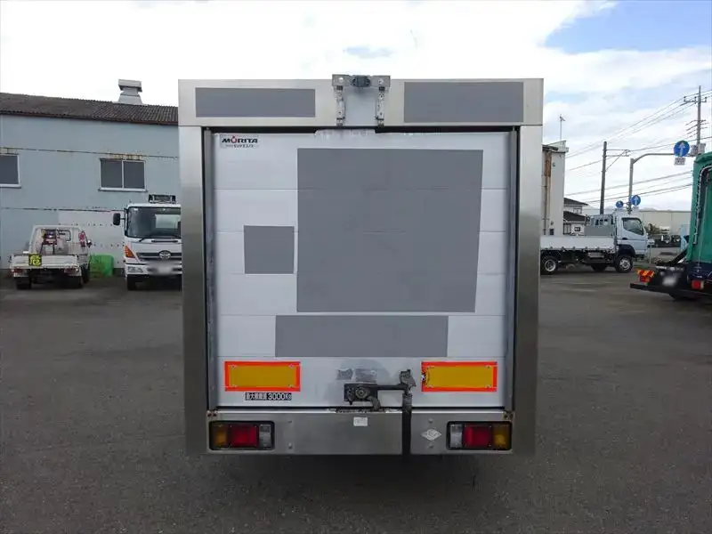 マツダ タイタン 小型 タンク車 バキューム BDG-LKR85Nの中古トラック画像4