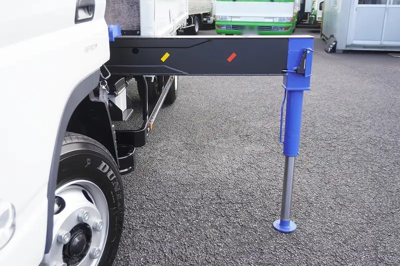 三菱 キャンター 小型 クレーン付 4段 ラジコンの中古トラック画像9