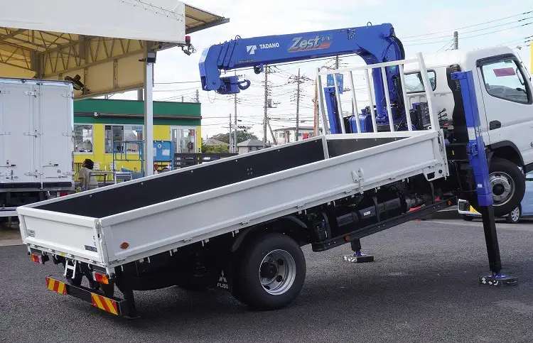 三菱 キャンター 小型 車両重機運搬 4段クレーン ラジコンの中古トラック画像4