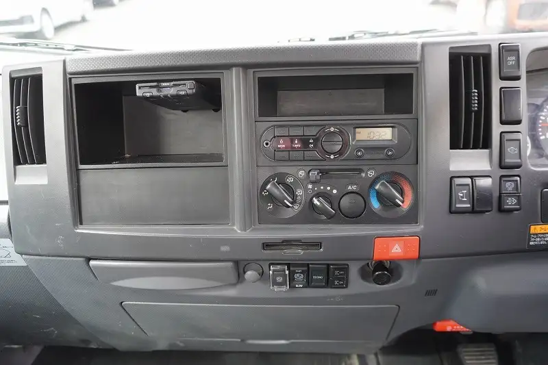 いすゞ エルフ 小型 クレーン付 4段 ラジコンの中古トラック画像13