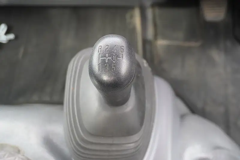 いすゞ エルフ 小型 クレーン付 4段 ラジコンの中古トラック画像14