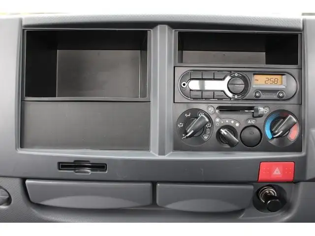 いすゞ エルフ 小型 平ボディ  H31/R1の中古トラック画像12