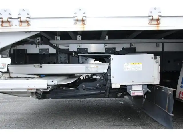 いすゞ フォワード 中型/増トン ウイング パワーゲート ベッドの中古トラック画像像17