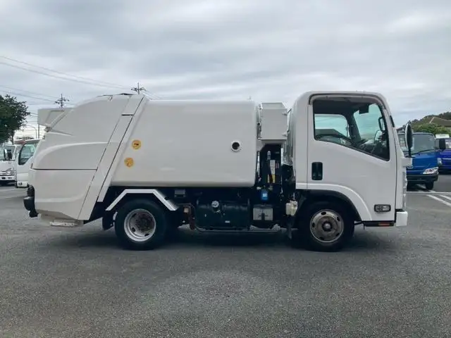 いすゞ エルフ 小型 パッカー車 巻き込み式 回転ダンプ式の中古トラック画像2