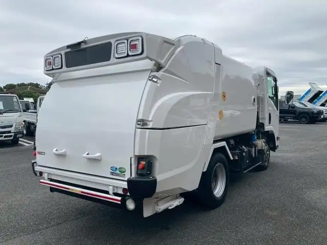 いすゞ エルフ 小型 パッカー車 巻き込み式 回転ダンプ式の中古トラック画像3