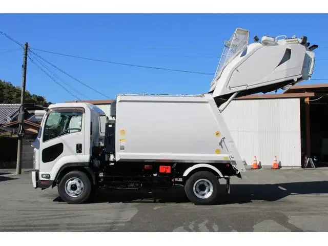 いすゞ フォワード 中型/増トン パッカー車 プレス式 の中古トラック画像4
