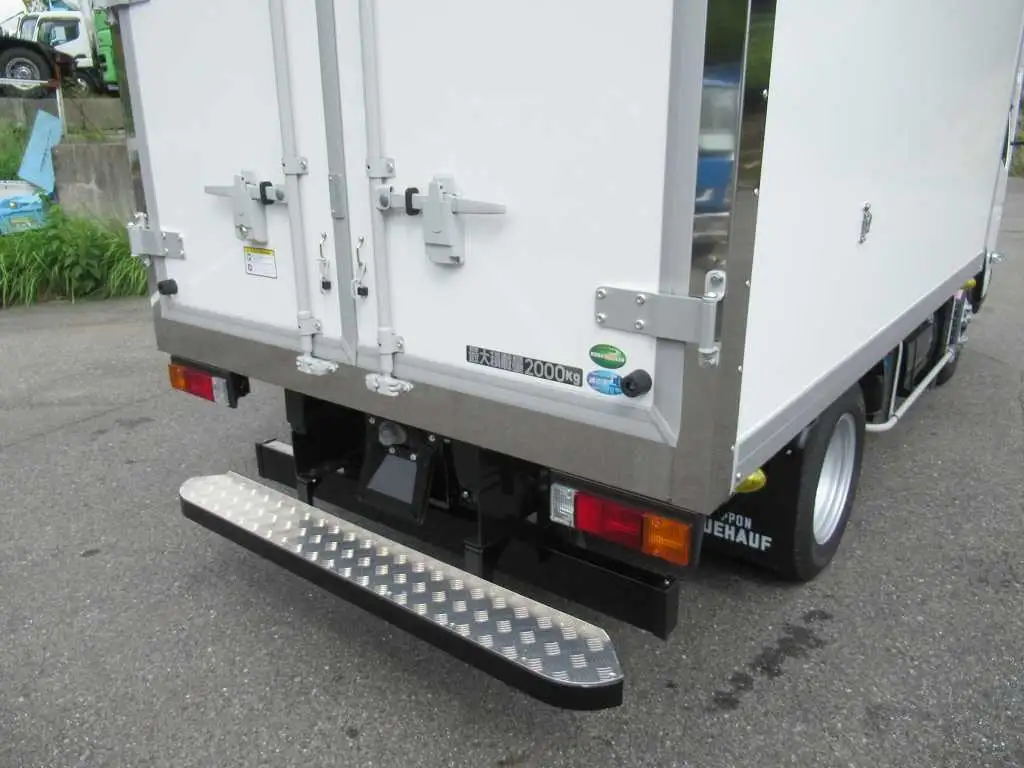 三菱 キャンター 小型 冷凍冷蔵 低温 床アルミの中古トラック画像8